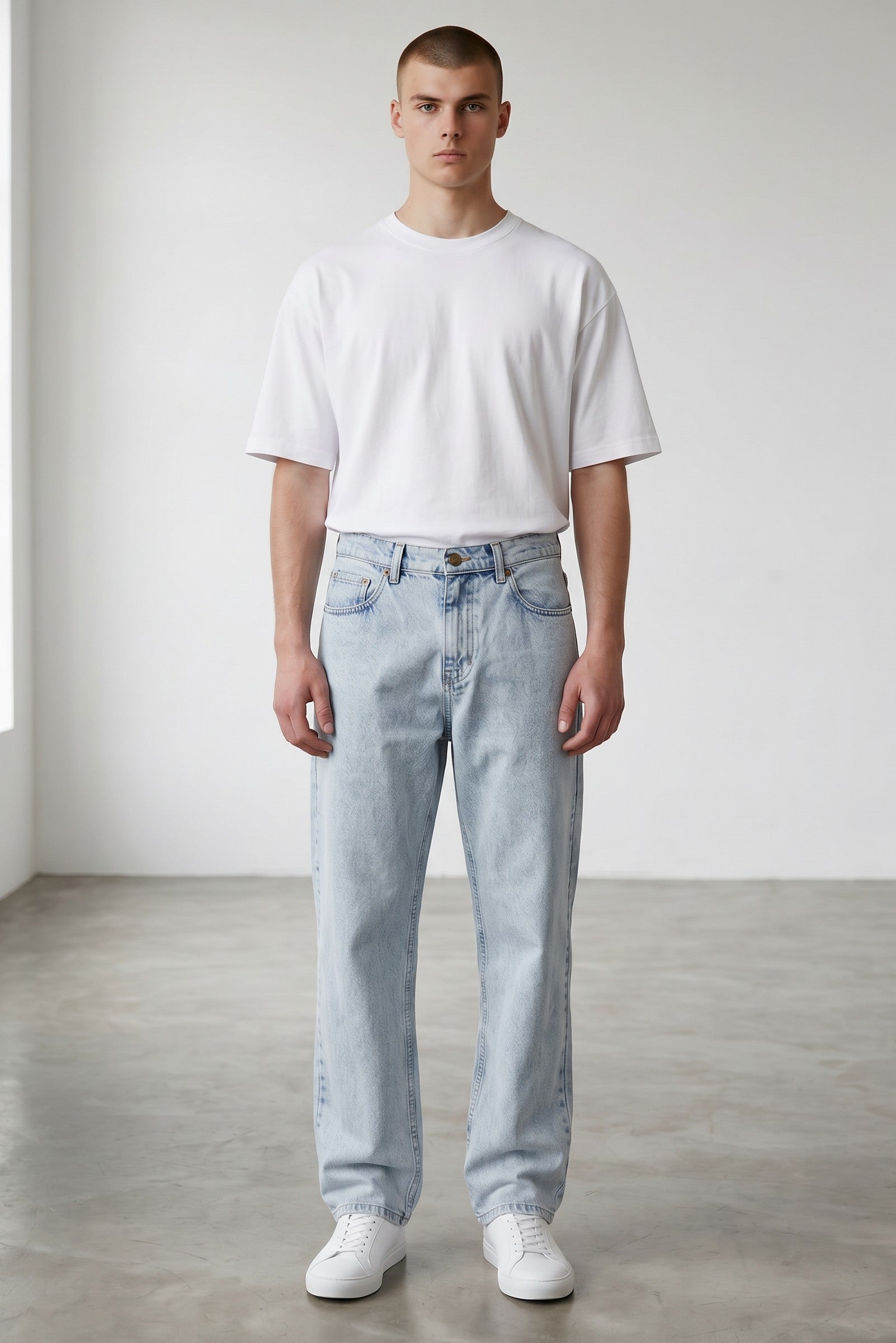 Denim Jeans in Light Blue